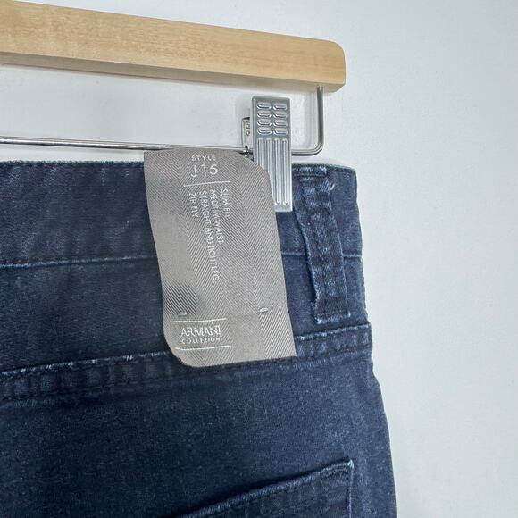 ARMANI COLLEZIONI | NWT J15 Straight Jeans | 30 - Picture 5 of 7
